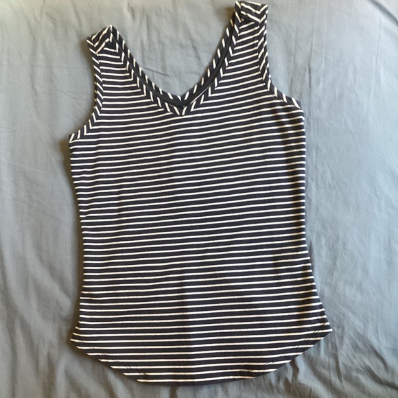 Royal Robbins Tops - Royal Robbins tank top